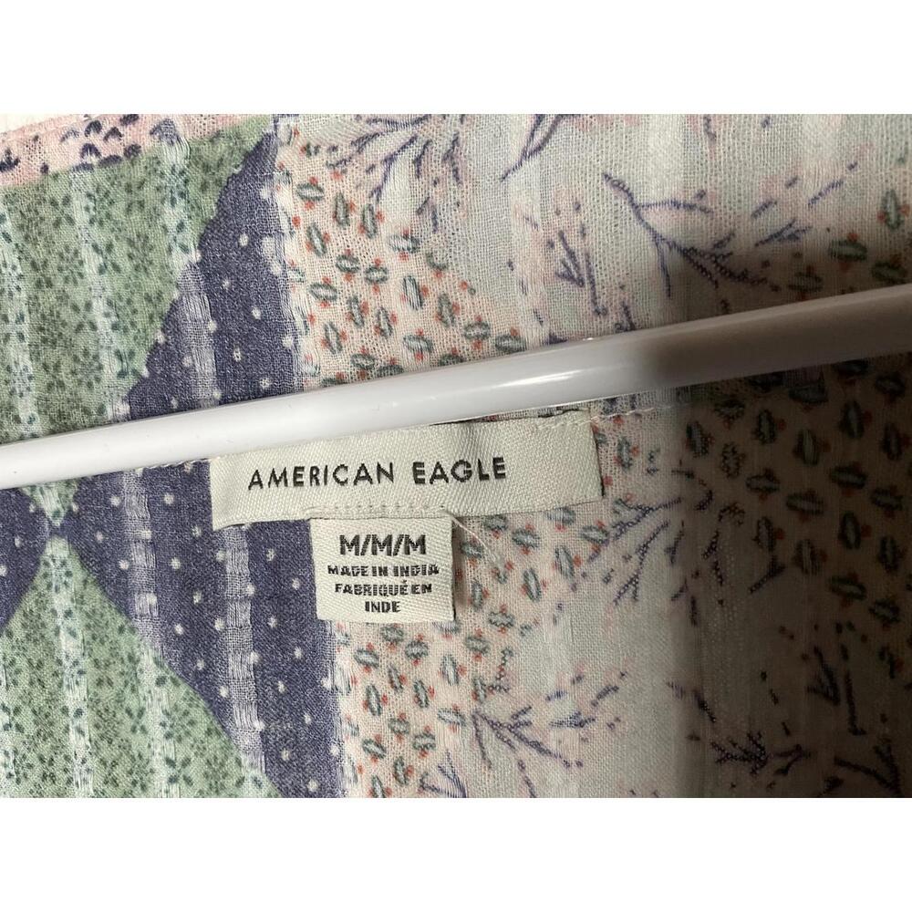 < American Eagle Patchwork Pattern Blouse Size Me… - image 3